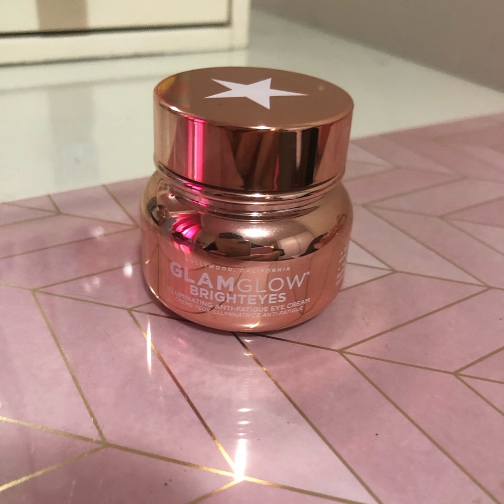 Glamglow bright eyes